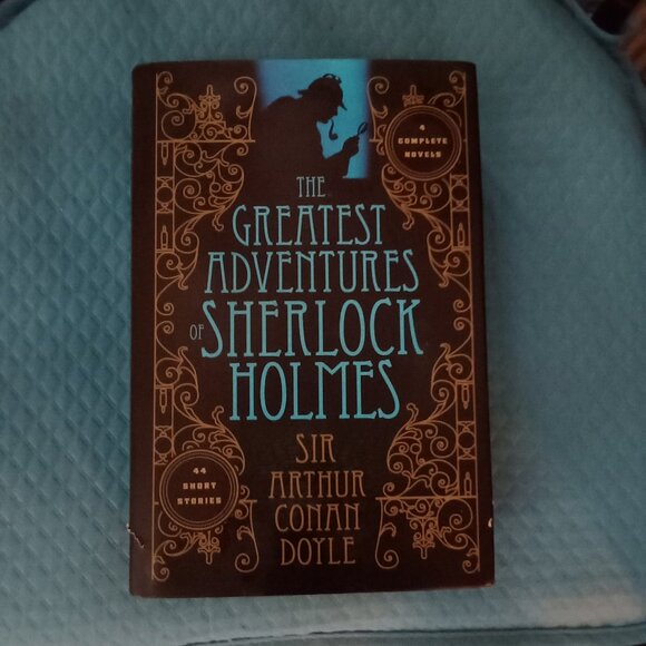 Sherlock Holmes Hardcover Book - Picture 2 of 6